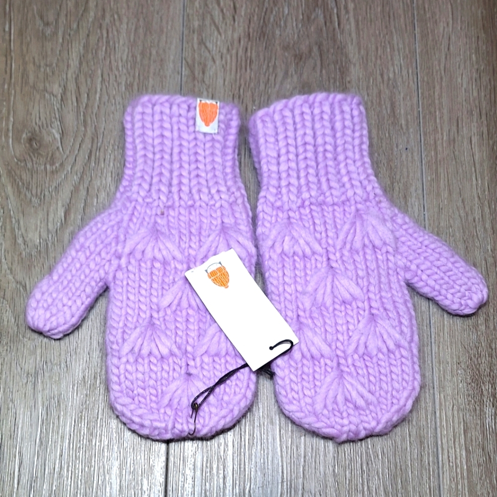 The Motley Womans  Mittens Peruvian Marino Wool Hand Knit In Peru STIK Company